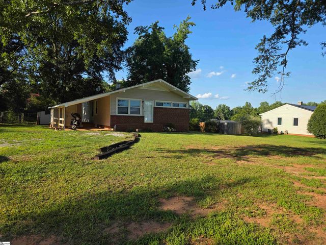 264 Old Greenville Highway, Spartanburg, SC 29301