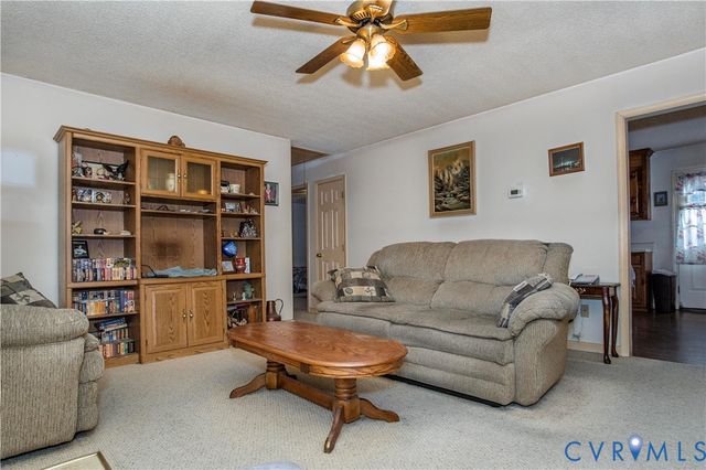 4751 Tatum Rd, Disputanta, VA 23842