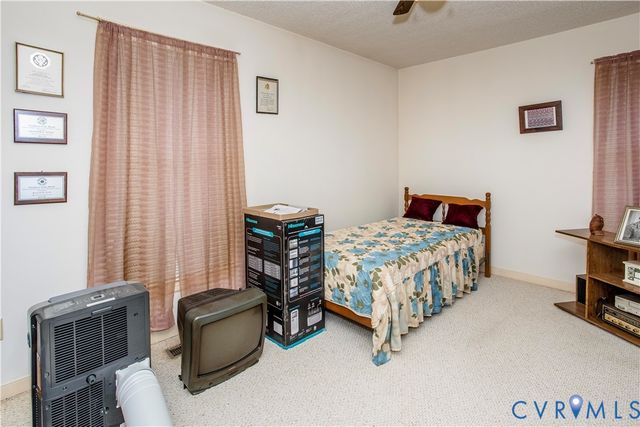 4751 Tatum Rd, Disputanta, VA 23842