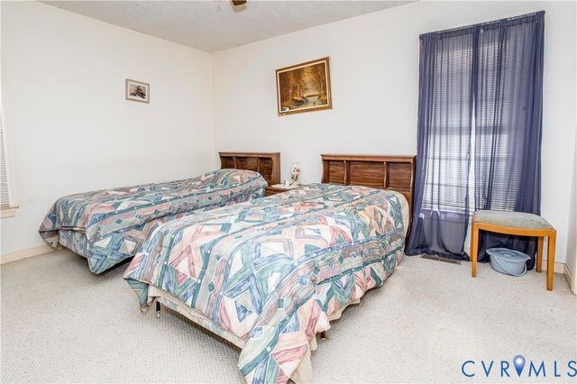 4751 Tatum Rd, Disputanta, VA 23842