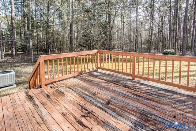 4751 Tatum Rd, Disputanta, VA 23842