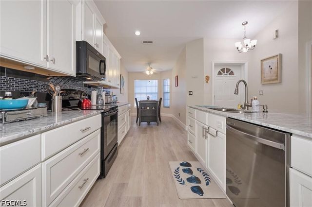 17642 Captiva Island LN, Fort Myers, FL 33908