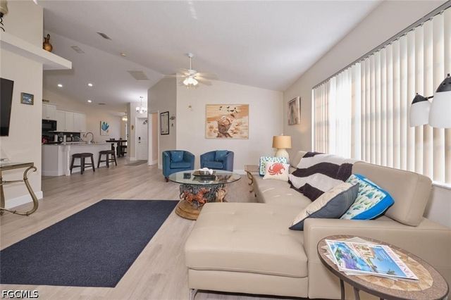 17642 Captiva Island LN, Fort Myers, FL 33908