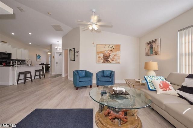 17642 Captiva Island LN, Fort Myers, FL 33908