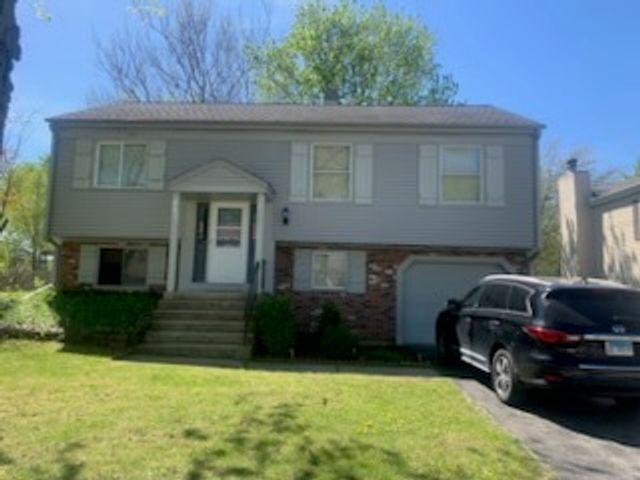 982 Grant Street, Bartlett, IL 60103