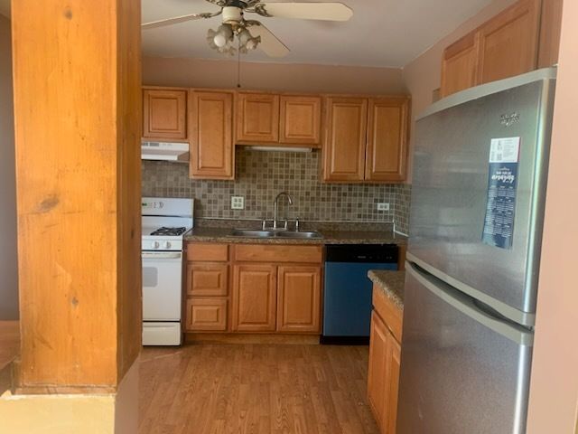 982 Grant Street, Bartlett, IL 60103