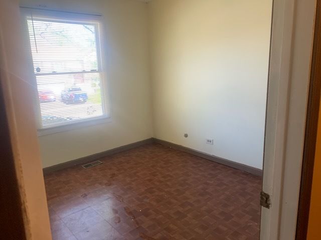 982 Grant Street, Bartlett, IL 60103