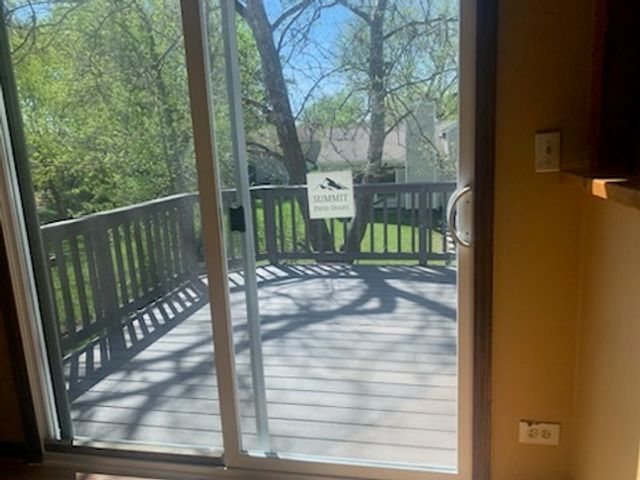 982 Grant Street, Bartlett, IL 60103