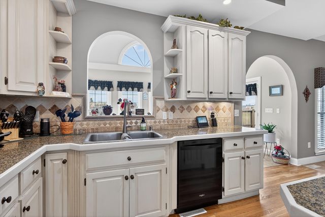 717 Sovereign Drive, Richmond, KY 40475