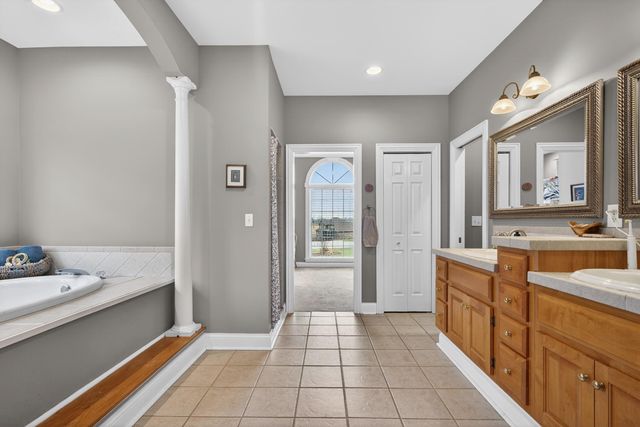 717 Sovereign Drive, Richmond, KY 40475