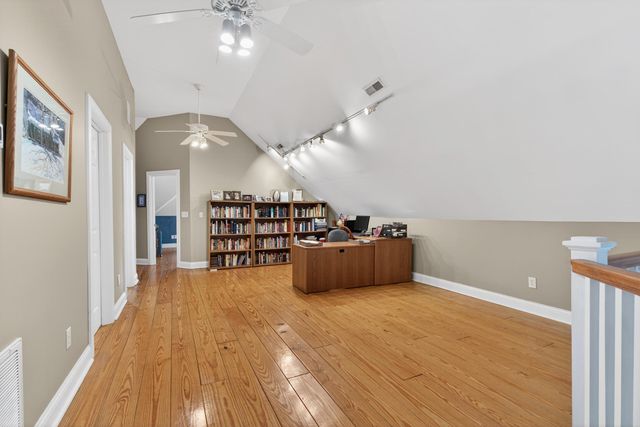 717 Sovereign Drive, Richmond, KY 40475