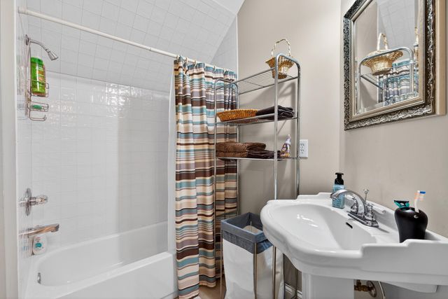 717 Sovereign Drive, Richmond, KY 40475