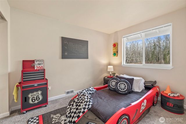 39170 SE Park Street, Snoqualmie, WA 98065