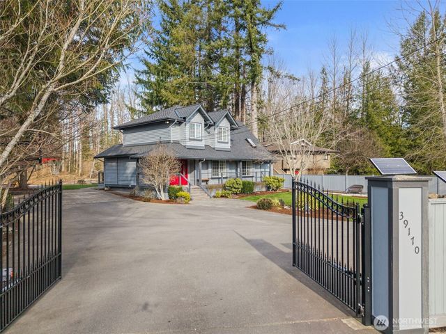 39170 SE Park Street, Snoqualmie, WA 98065