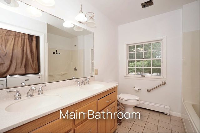 224 Haverhill Road, Chester, NH 03036