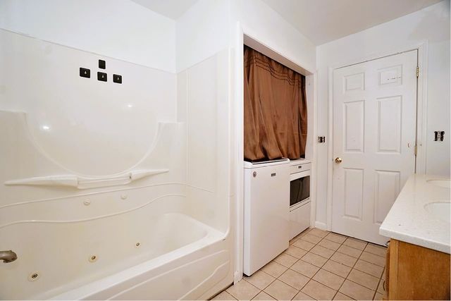 224 Haverhill Road, Chester, NH 03036