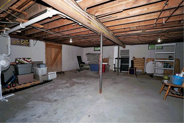 224 Haverhill Road, Chester, NH 03036