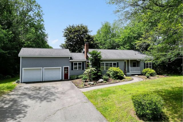 224 Haverhill Road, Chester, NH 03036