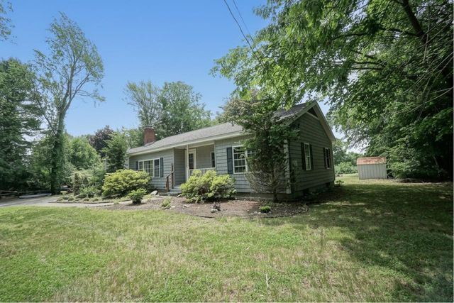 224 Haverhill Road, Chester, NH 03036