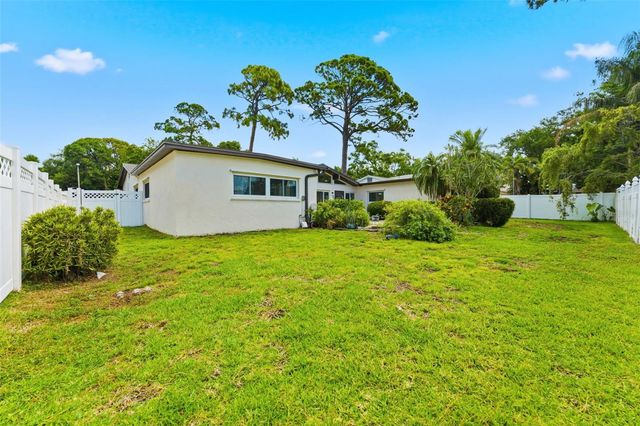 14212 84TH TERRACE, Seminole, FL 33776