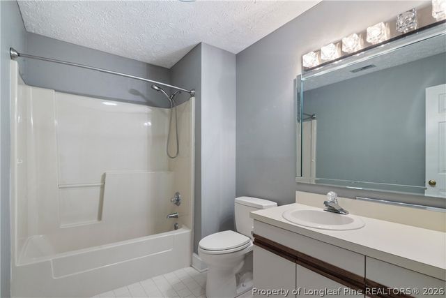 2514 Woodwind Drive, Fayetteville, NC 28304