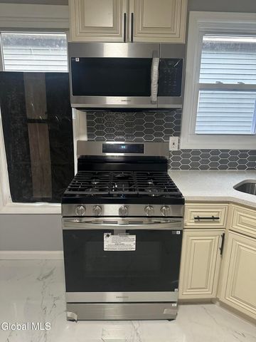 729 Cutler Street, Schenectady, NY 12303