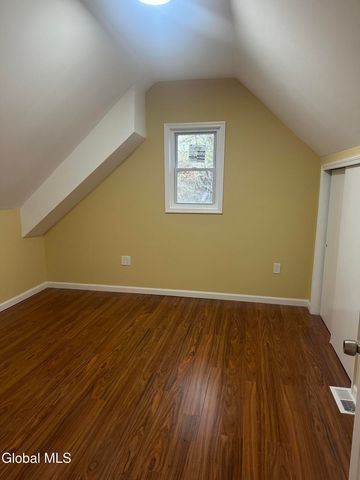 729 Cutler Street, Schenectady, NY 12303