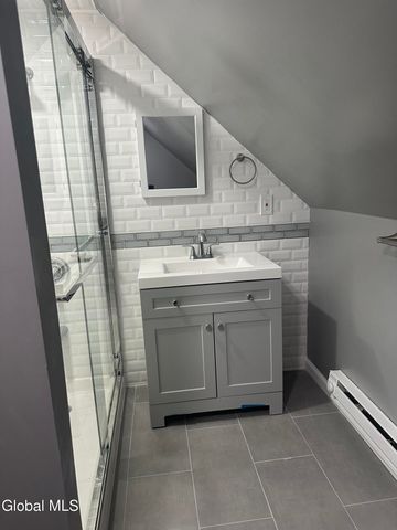 729 Cutler Street, Schenectady, NY 12303