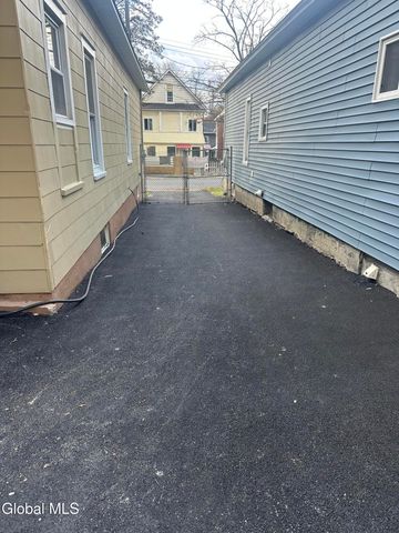 729 Cutler Street, Schenectady, NY 12303