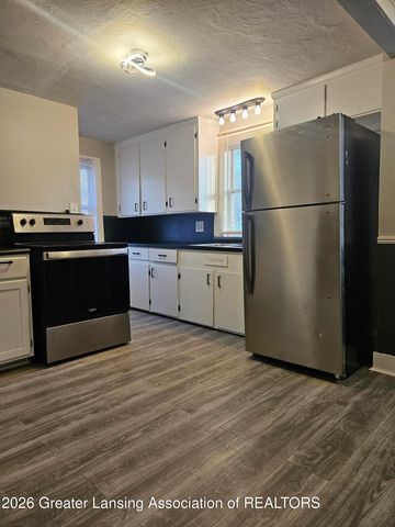 1731 Lyons Avenue, Lansing, MI 48910