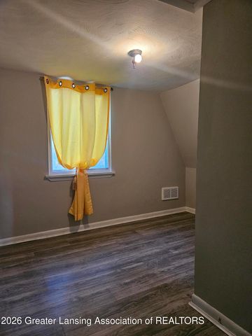 1731 Lyons Avenue, Lansing, MI 48910