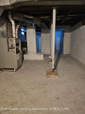 1731 Lyons Avenue, Lansing, MI 48910