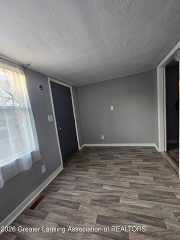 1731 Lyons Avenue, Lansing, MI 48910