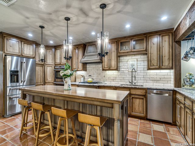 310 Oak Park, Boerne, TX 78006