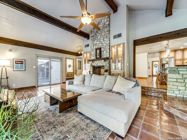 310 Oak Park, Boerne, TX 78006