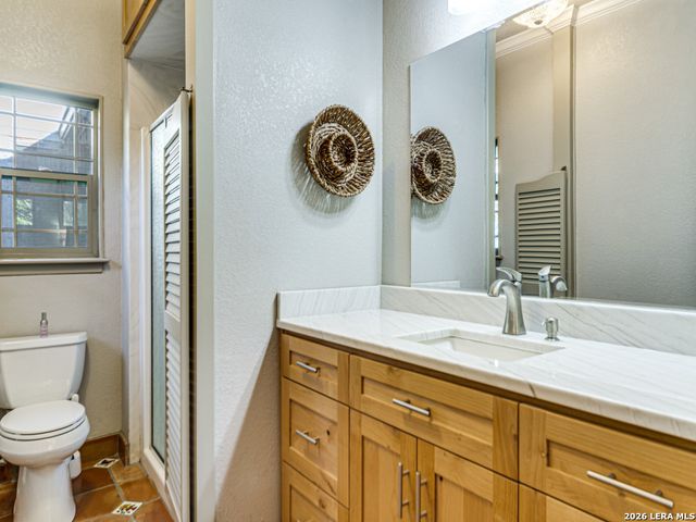 310 Oak Park, Boerne, TX 78006