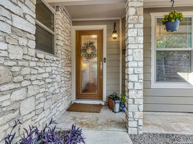 310 Oak Park, Boerne, TX 78006