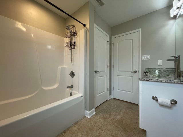 3190 W 63rd Lane, Merrillville, IN 46410