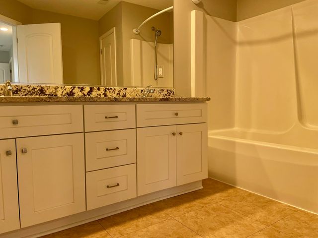 3190 W 63rd Lane, Merrillville, IN 46410