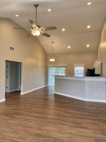 3190 W 63rd Lane, Merrillville, IN 46410