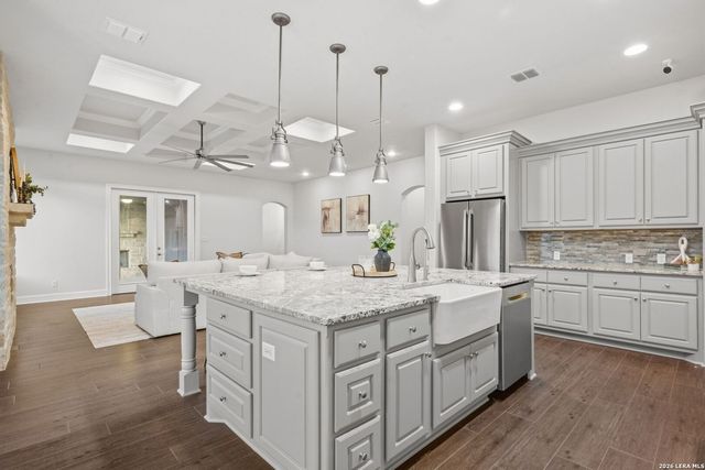 112 ROLLING VIEW DR, Boerne, TX 78006