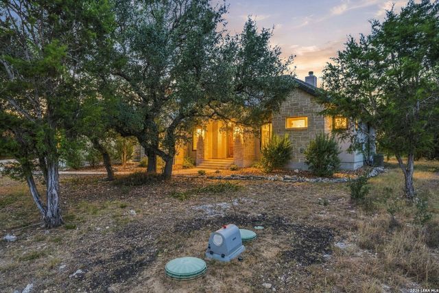 112 ROLLING VIEW DR, Boerne, TX 78006