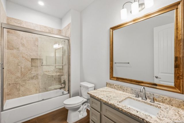 112 ROLLING VIEW DR, Boerne, TX 78006