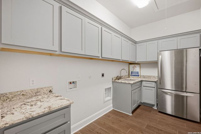 112 ROLLING VIEW DR, Boerne, TX 78006