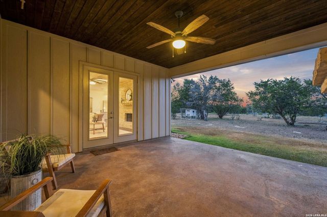 112 ROLLING VIEW DR, Boerne, TX 78006