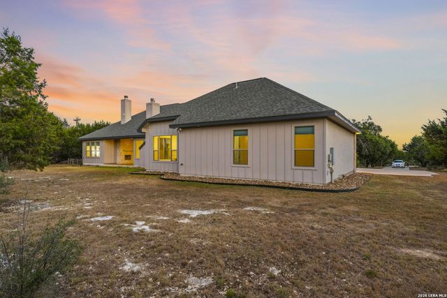 112 ROLLING VIEW DR, Boerne, TX 78006