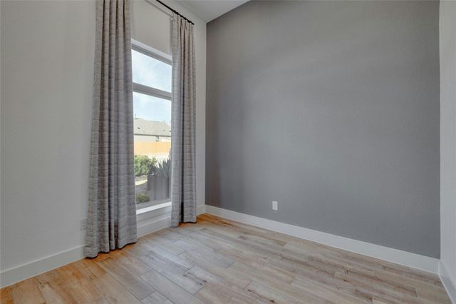 309 Langhorne BND, Liberty Hill, TX 78642