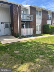 275 GREEN ST. #4M1, Edgewater Park, NJ 08010