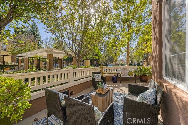 1906 Timberwood, Irvine, CA 92620