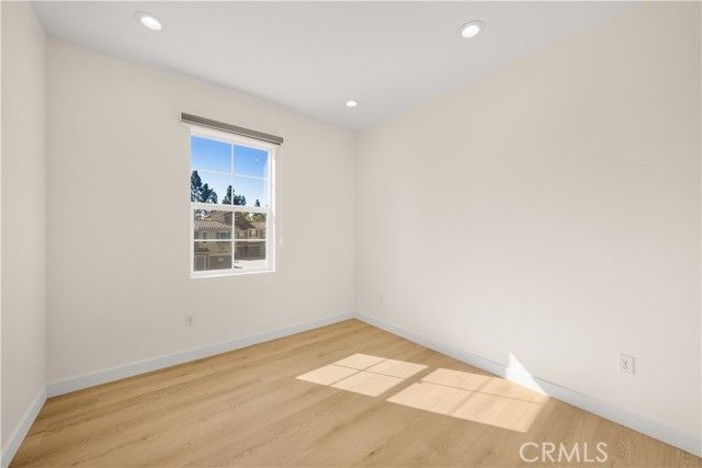 1906 Timberwood, Irvine, CA 92620